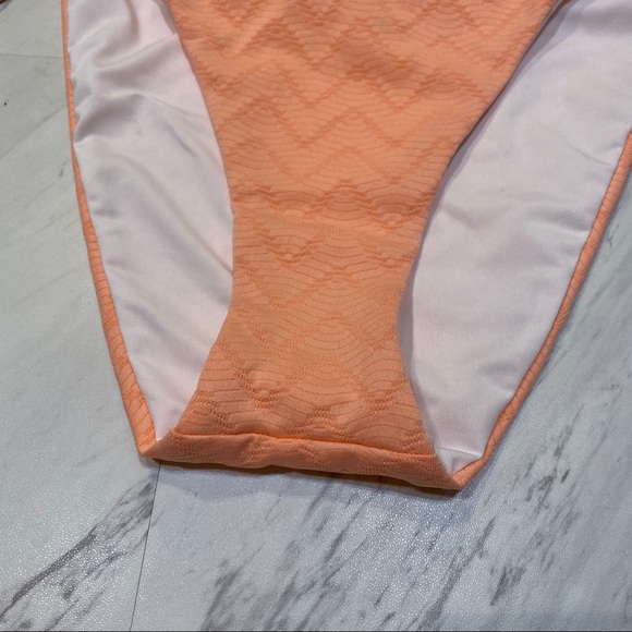 New! BECCA French Cut Peach Swim Bikini Bottoms S - Picture 5 of 9